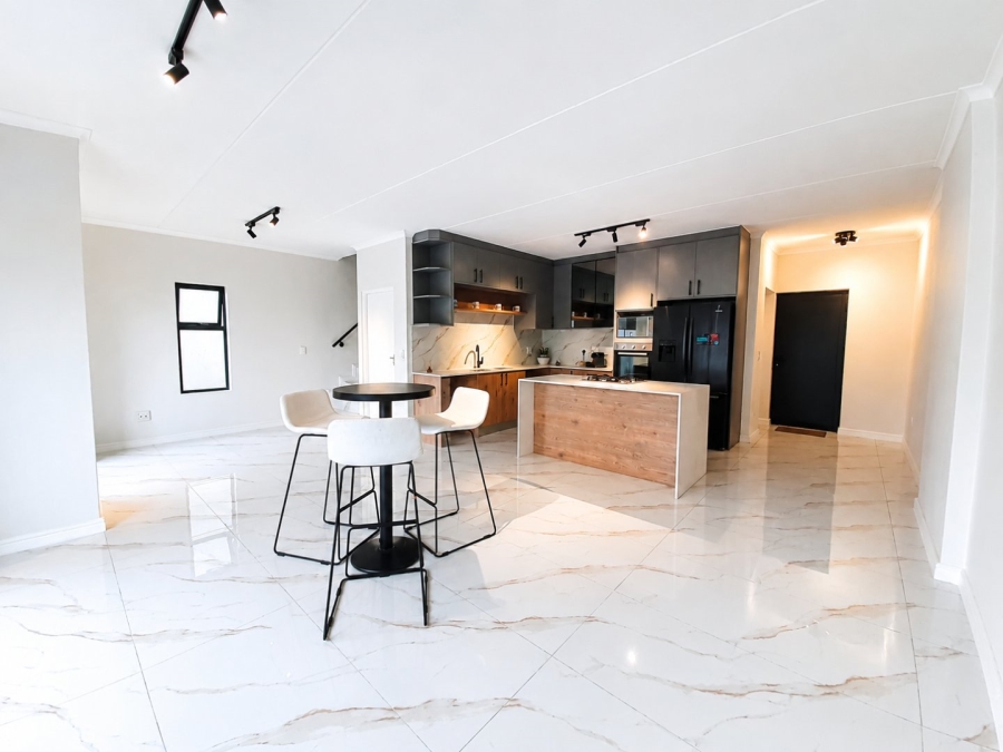 3 Bedroom Property for Sale in Sandown Western Cape